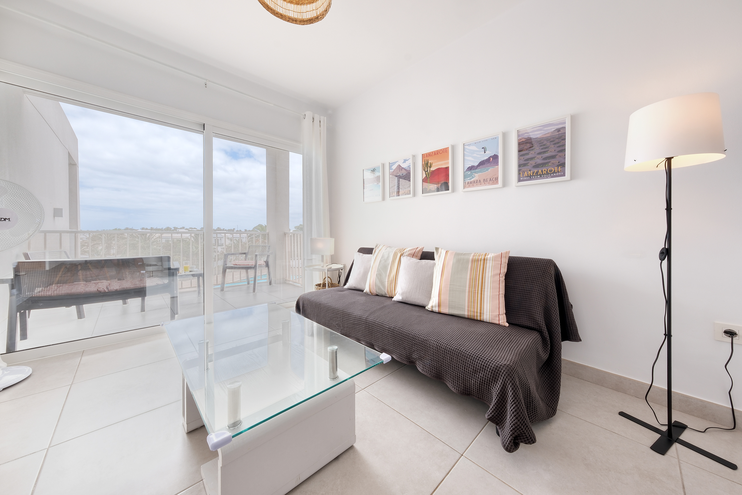 Vivienda-Vacacional-En-Lanzarote-Costa-Teguise (9)