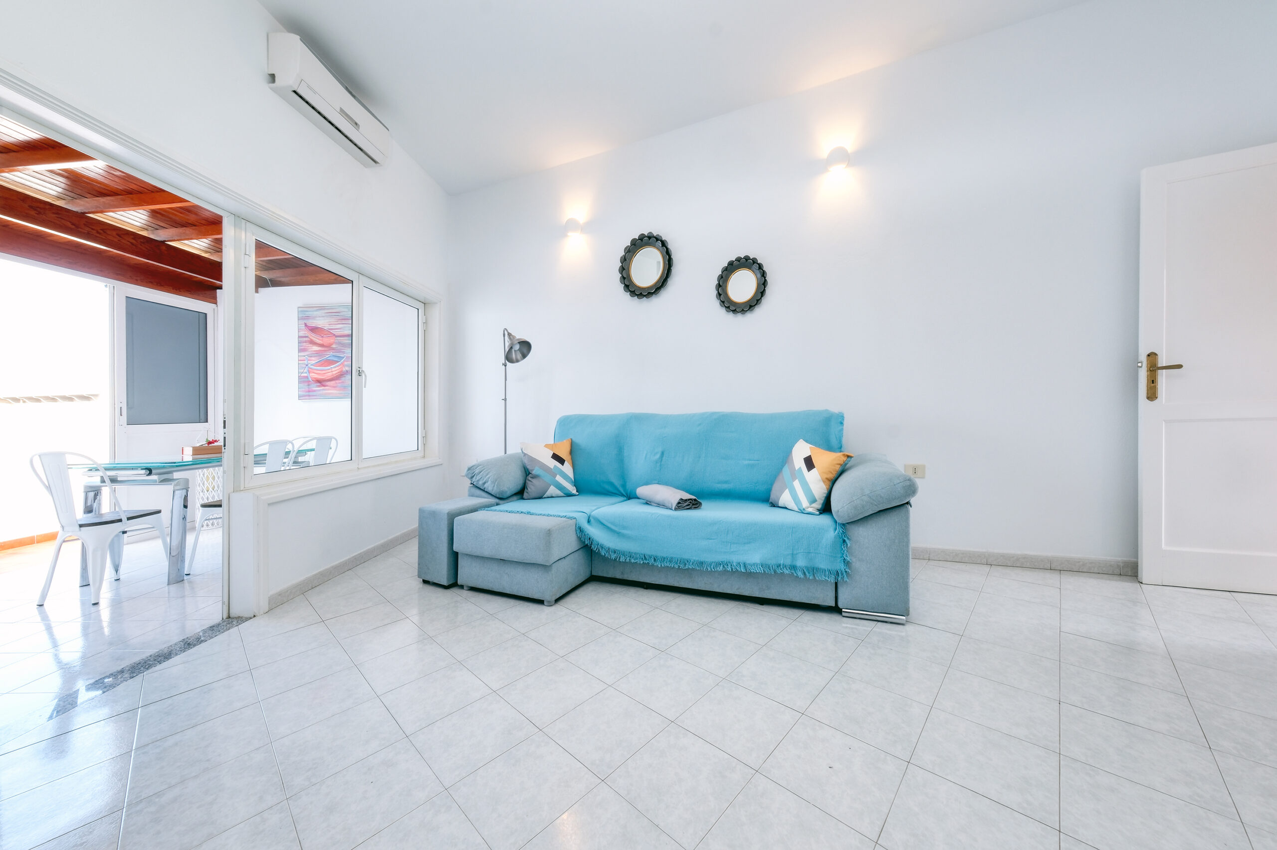 Apartamento-En-Puerto-Del-Carmen-Alojamiento-vacacional-Lanzarote (2)