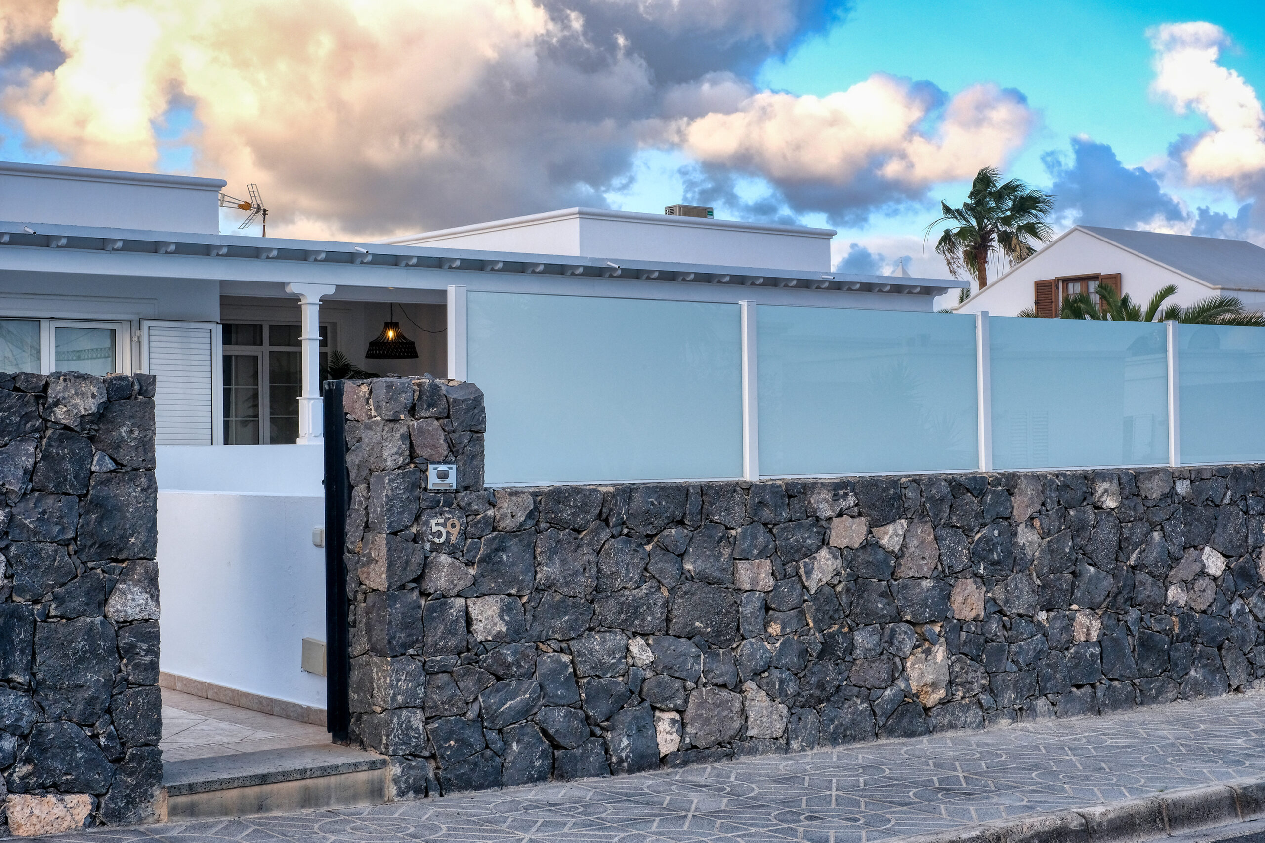 Villa-En-Puerto-Calero-LAnzarote-Villa-Vacacional (30)