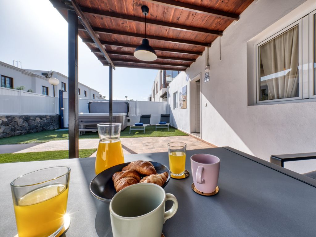 Lanzarote Holiday Villas Puerto del Carmen_Villa Flaminia Breakfast