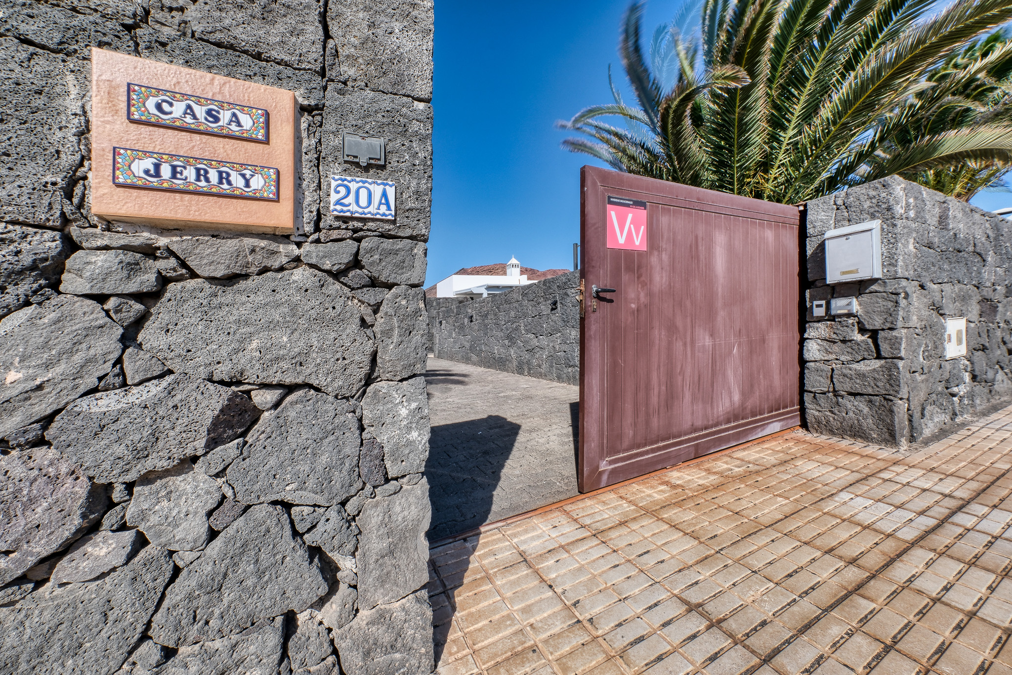 Blue Waves House - Lanzarote Vacation Homes (27)