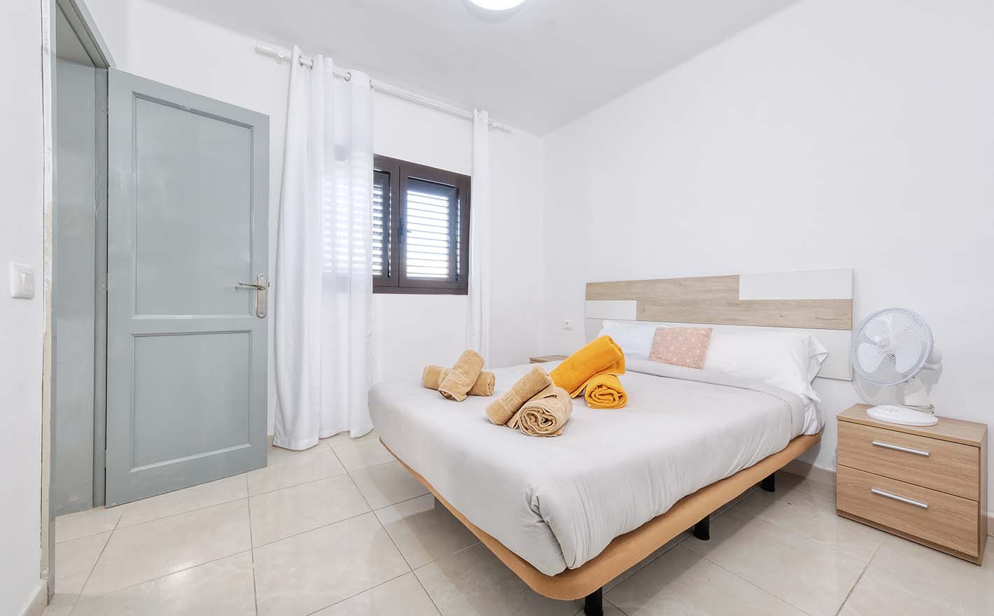 Dormitorio Principal Vivienda Vacacional - Lanzarote Vacation Homes