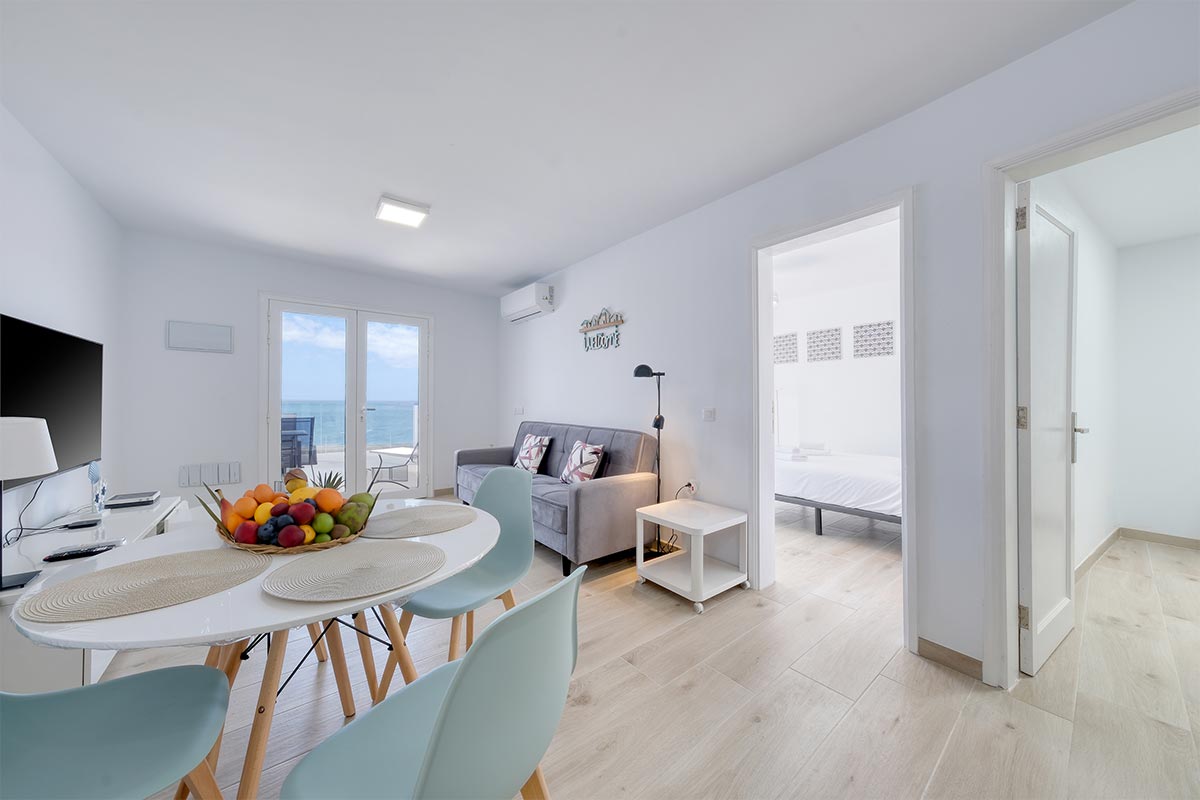Apartamento Cielo y Mar Puerto del Carmen - Lanzarote Vacation Homes