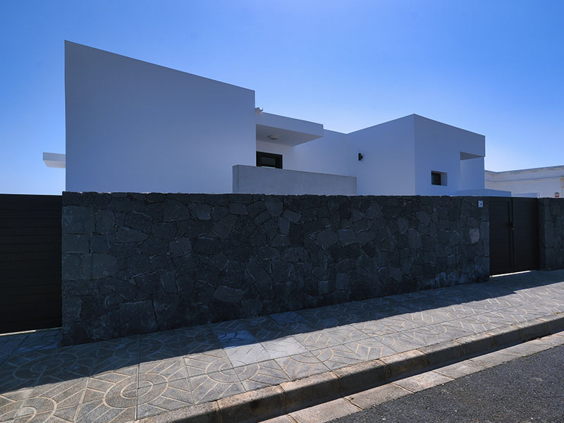 Villa White House Puerto Calero Lanzarote Vacation Homes