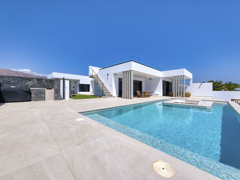 Villa White House Puerto Calero Lanzarote Vacation Homes