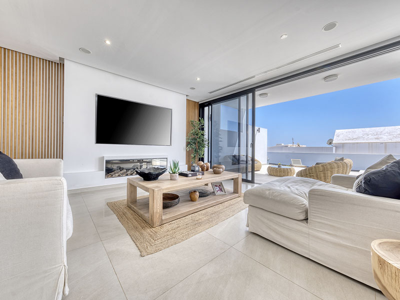 Villa White House Puerto Calero Lanzarote Vacation Homes