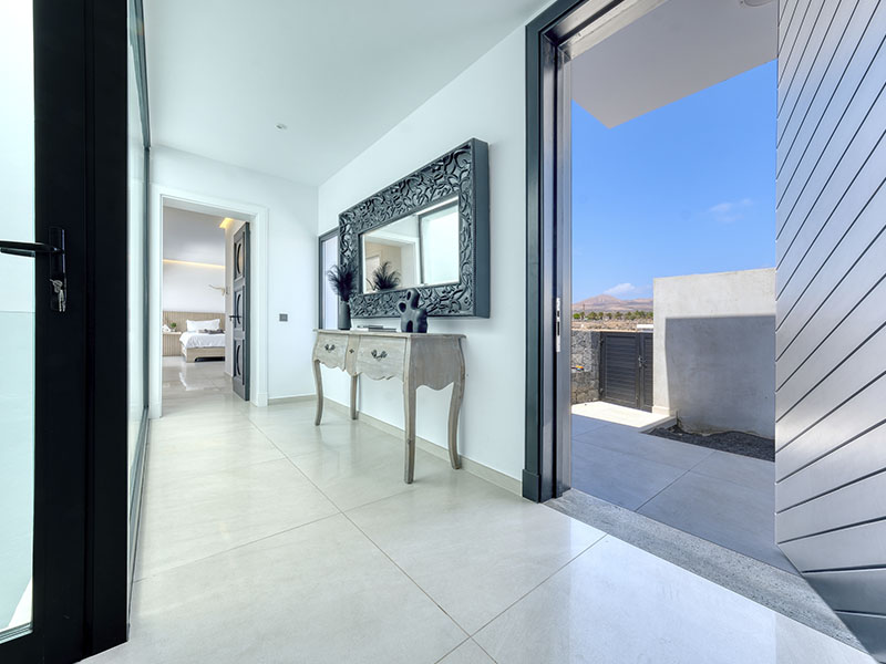 Villa White House Puerto Calero Lanzarote Vacation Homes