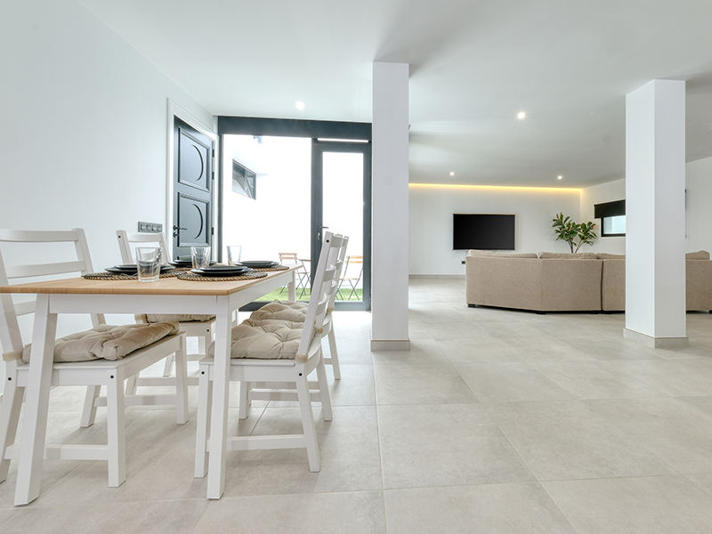 Apartamento-White-House-Puerto-Calero-Lanzarote-Vacation-Homes-17