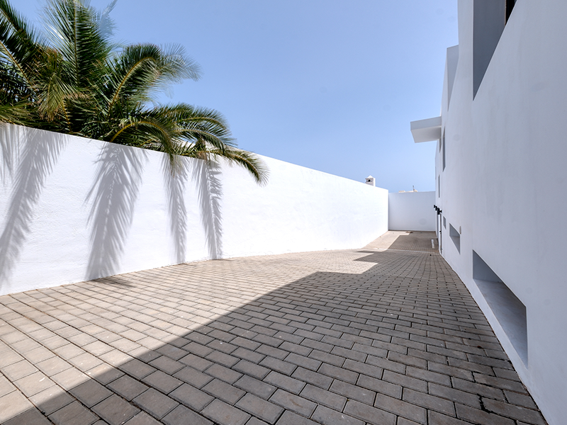 Apartamento-White-House-Puerto-Calero-Lanzarote-Vacation-Homes-30