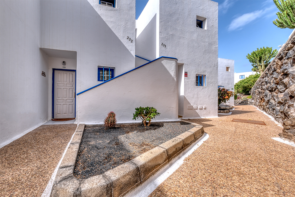 Casa-Bella-Puerto-Del-Carmen-Lanzarote-Vacation-Homes-18