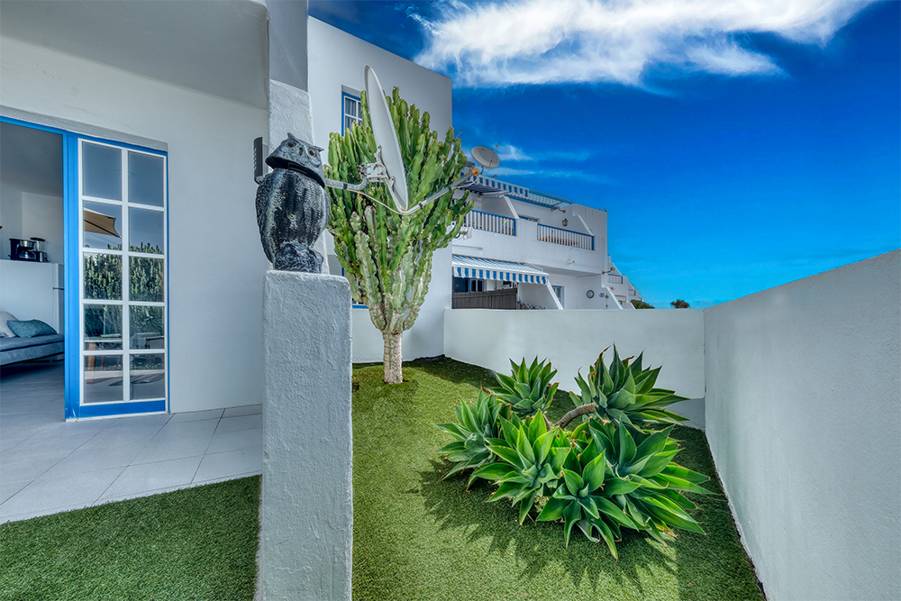 Casa-Bella-Puerto-Del-Carmen-Lanzarote-Vacation-Homes-2