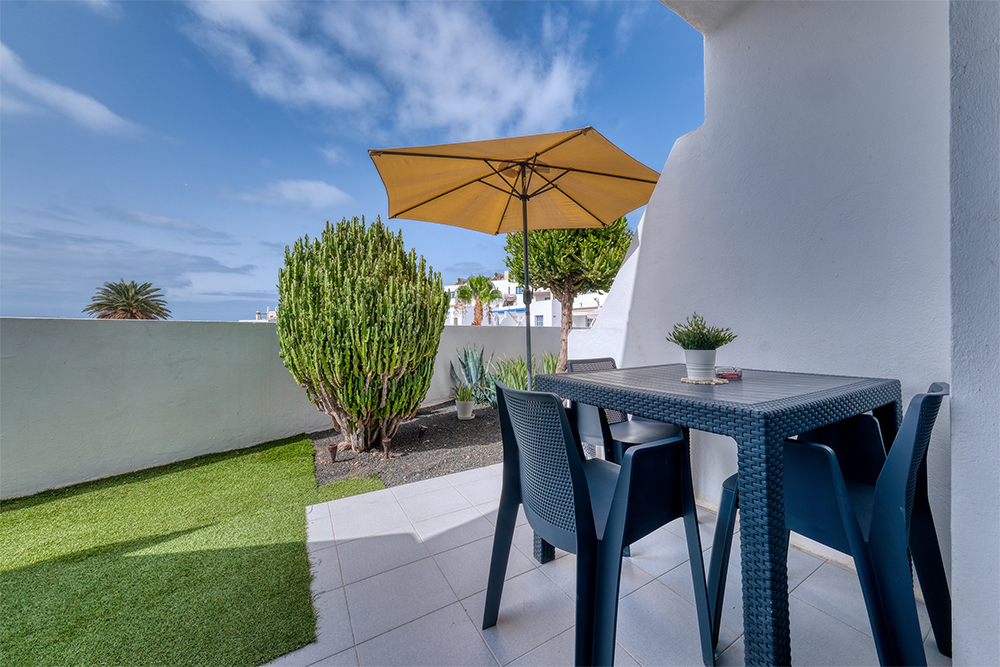 Casa-Bella-Puerto-Del-Carmen-Lanzarote-Vacation-Homes-9