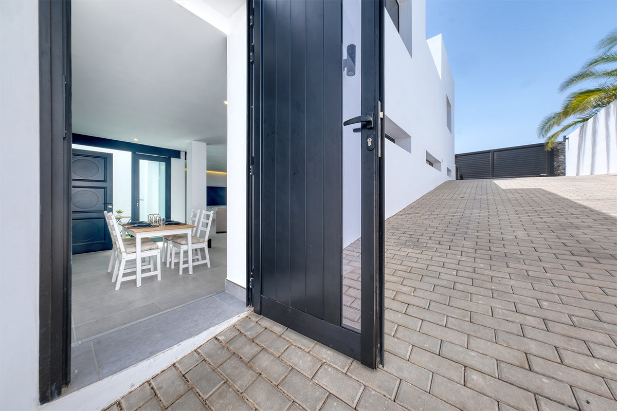 Apartamento White House Puerto Calero