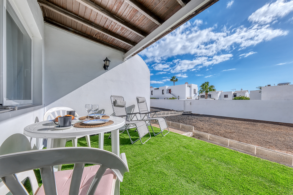 Suite-Zefiro-Costa-Puerto del Carmen-Lanzarote-Vacation-Homes-1