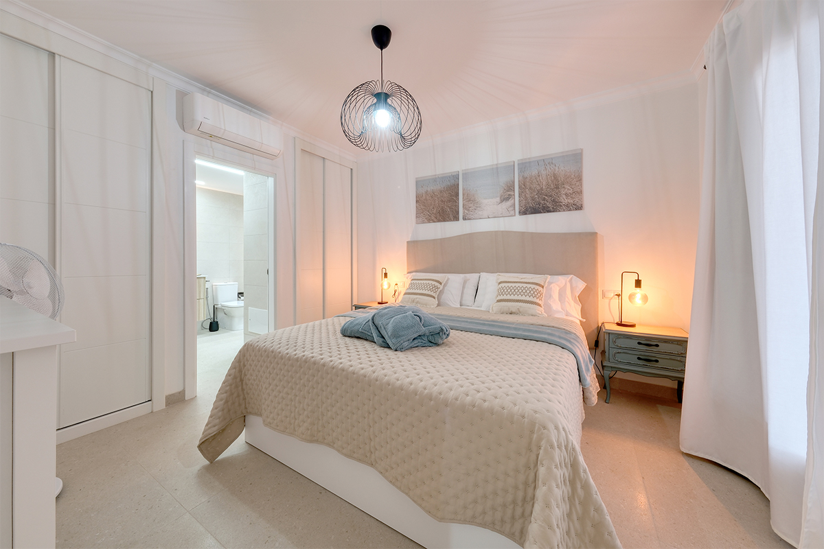 Villa-Los-Yeyos-Playa-Blanca-Lanzarote-Vacation-Homes-37