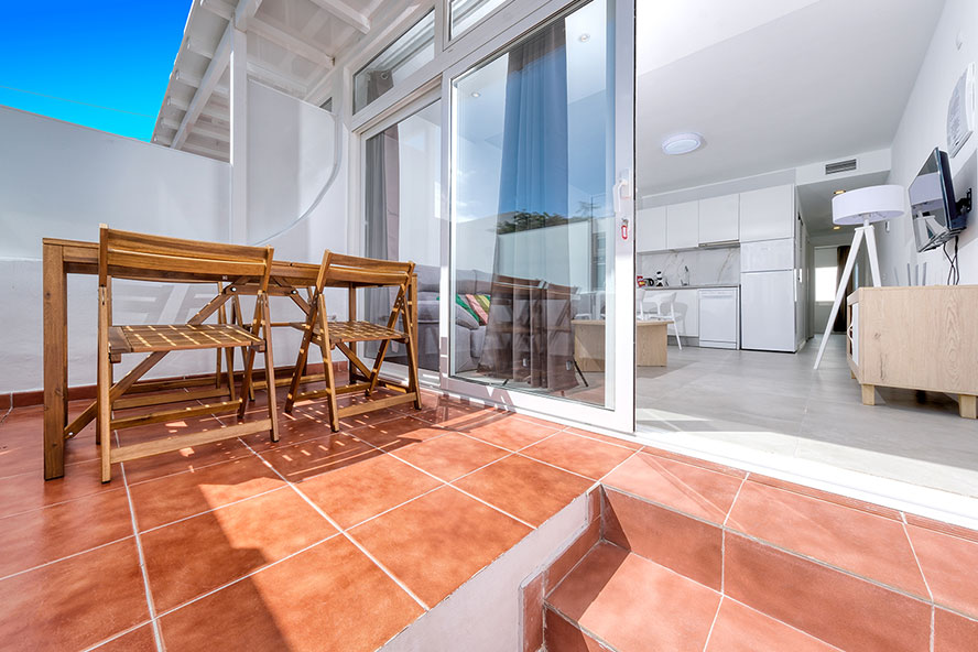Apartamentos-vacacionales-en-Puerto-del-Carmen-–-Lanzarote-Vacation-Homes-9