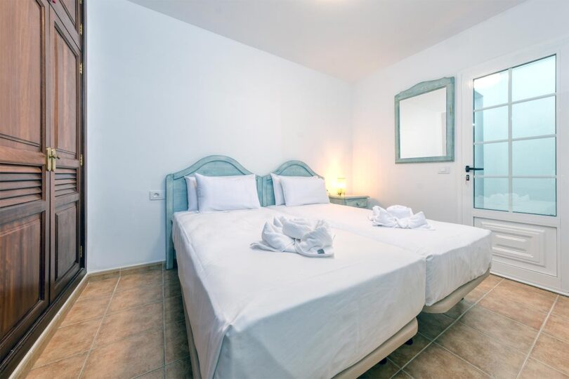 Charcon-A-y-B-en-Arrieta-Lanzarote-Vacation-Homes-25