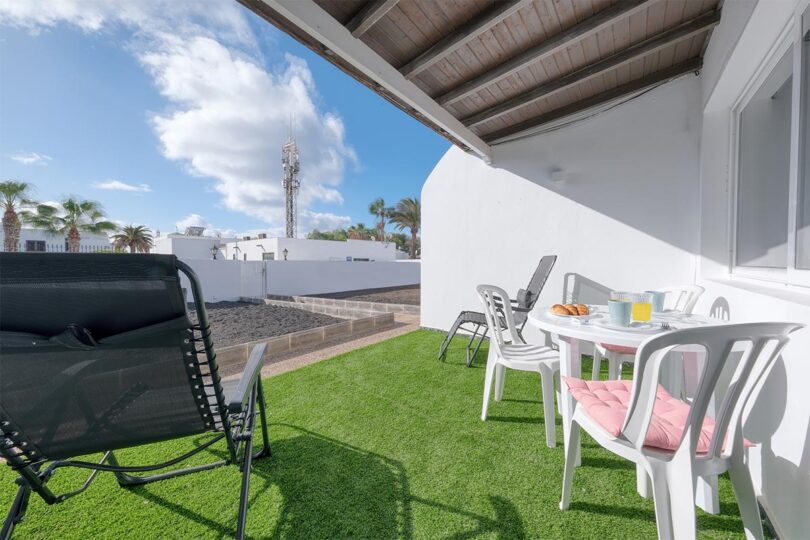 Suite-Helios-en-Puerto-del-Carmen-Lanzarote-vacation-Homes-1