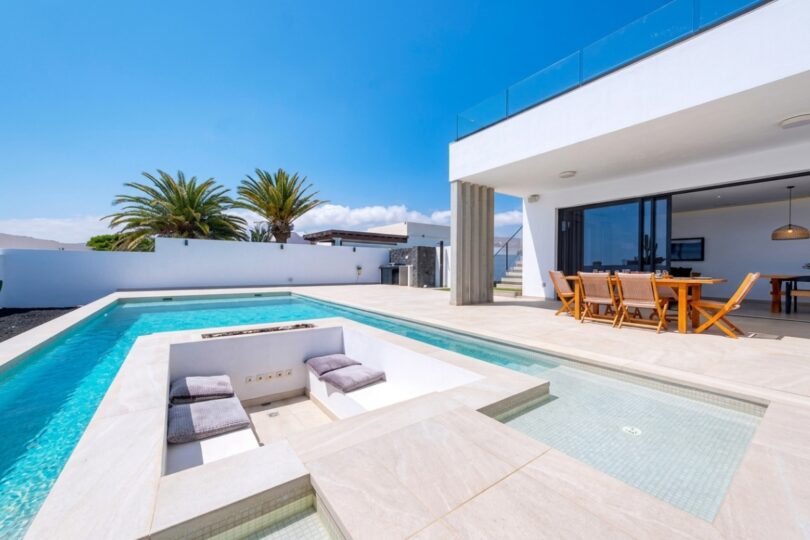 Villa-White-House-Puerto-Calero-Lanzarote-Vacation-Homes.jpg_0013_54