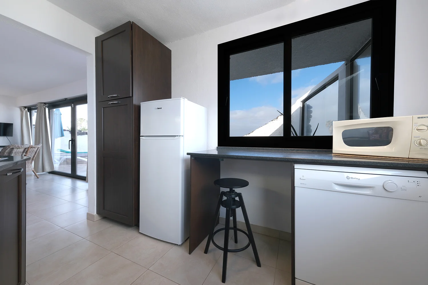 lanzarote-vacation-homes-bungalow-122-famara-mar-galeria-07