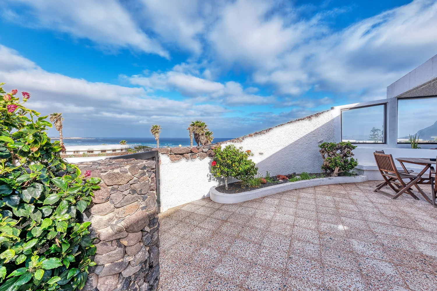 lanzarote-vacation-homes-bungalow-122-famara-mar-galeria-24