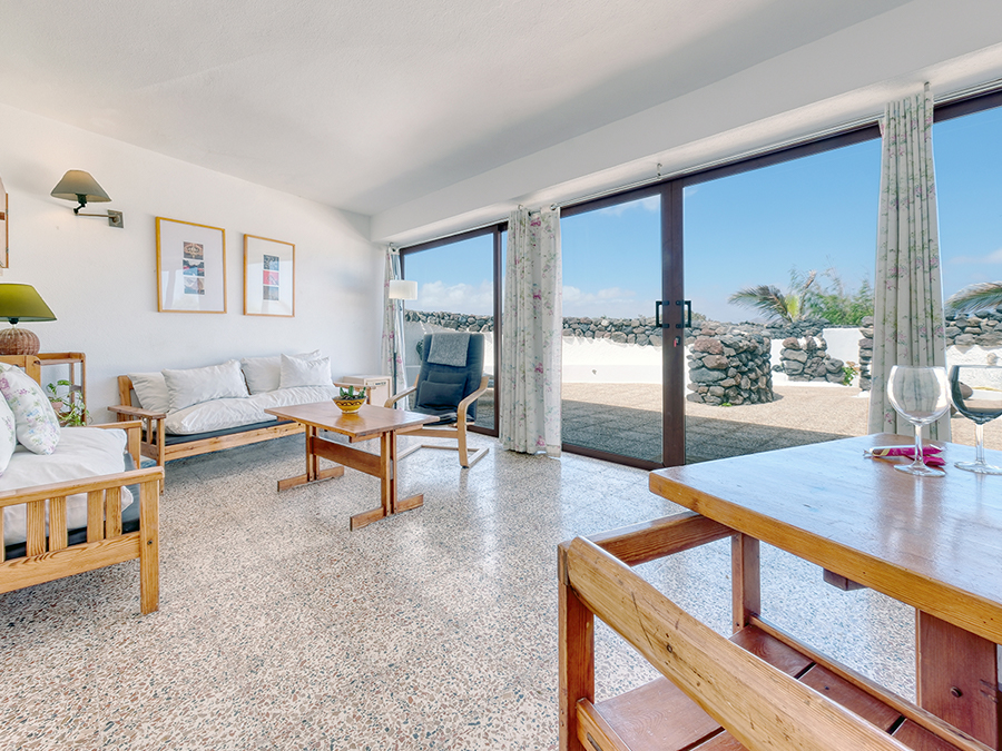 Bungalow 6 LANZAROTE VACATION HOMES
